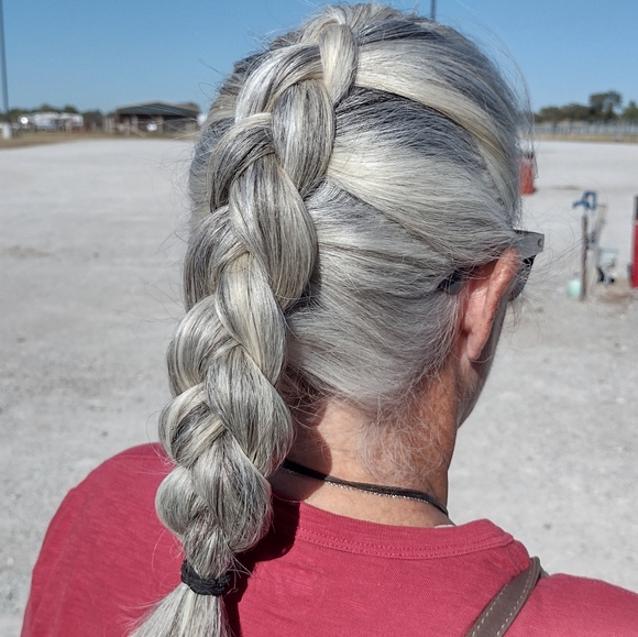 Meet your Posher, Mary Mother of Chickens - Picture 6 of 8